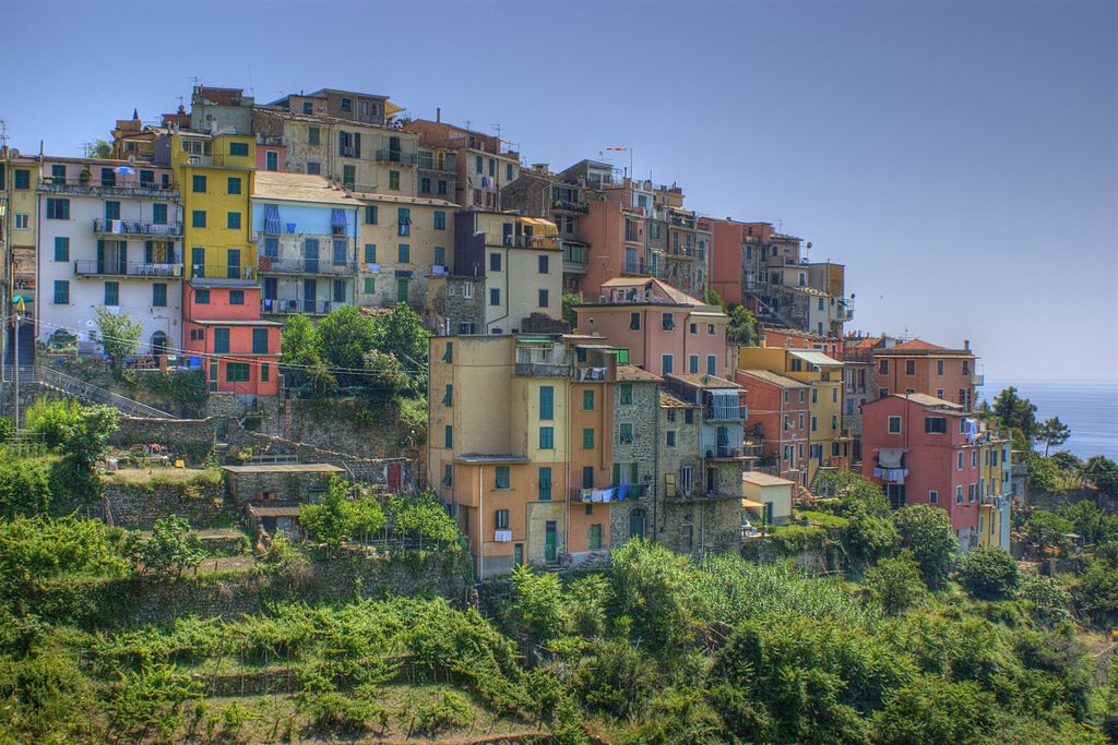 Camping in Ligurien mit dem Minicamper: Die schönste Küstenroute & Cinque Terre