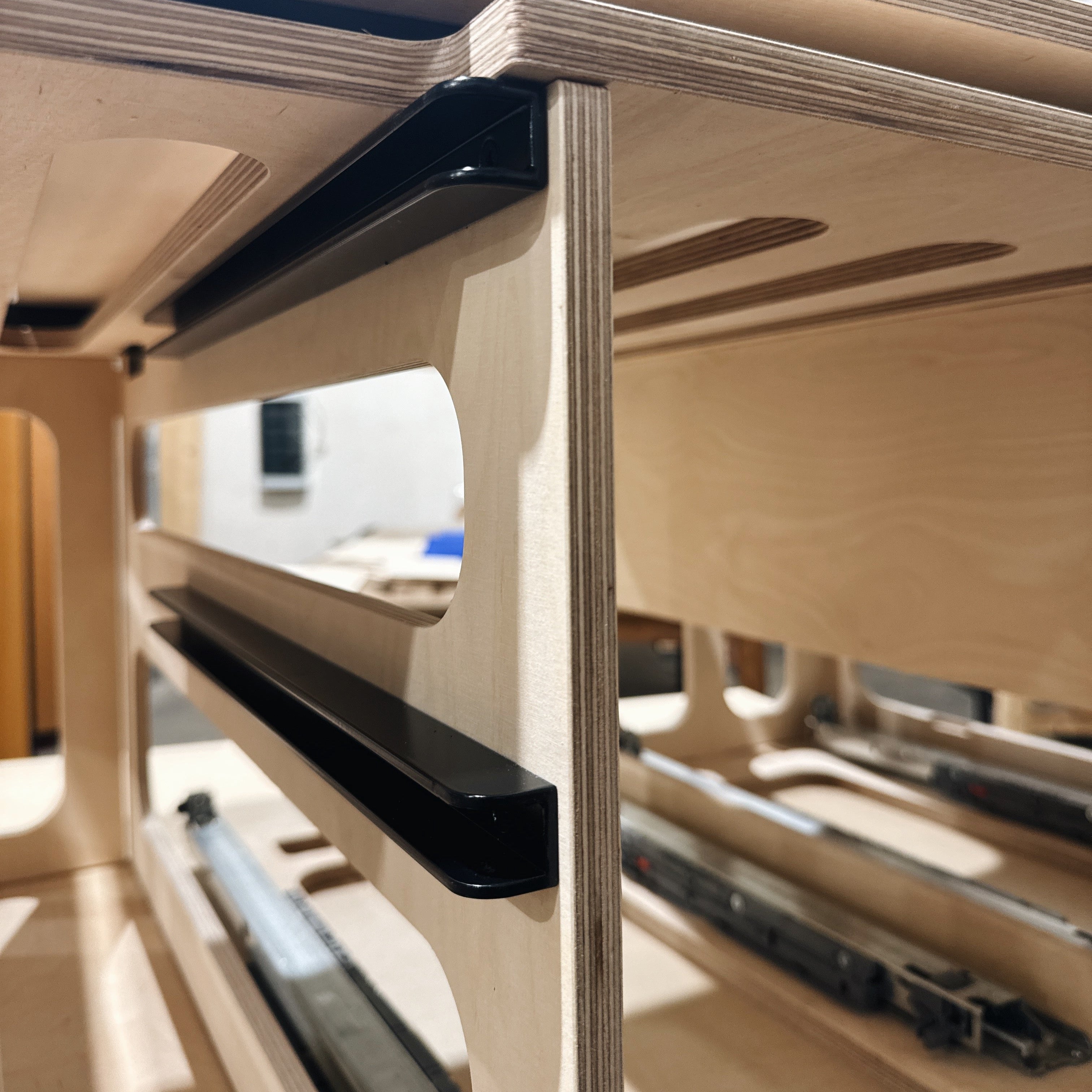 Material Campingbox Birke Multiplex und beschichteter Stahl